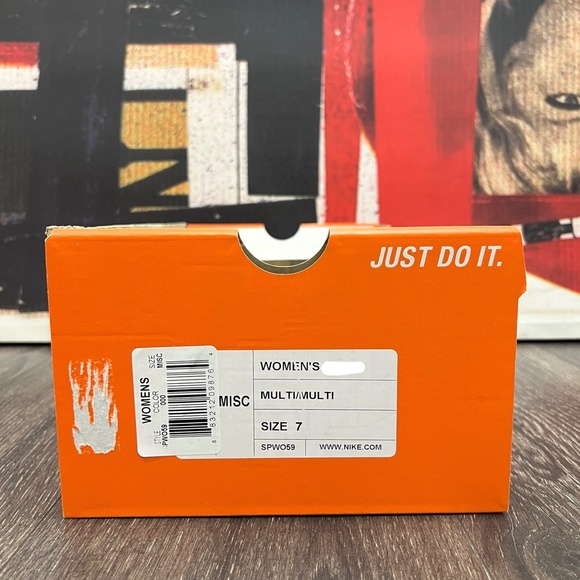 2022 W Nike Dunk Low Disrupt Coconut Milk / Sail / White SAMPLE SB CK6654 105 - Picture 8 of 8